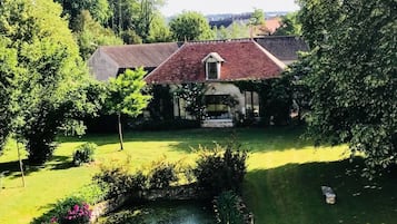 Enceinte de lâhĂ©bergement