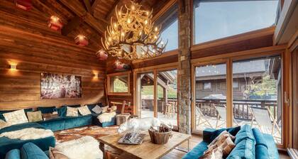 Luxueux chalet familial 5* Ă Morzine avec sauna, jacuzzi et vue splendide.