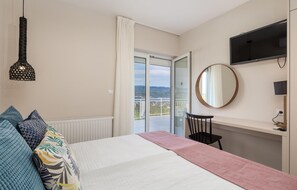 5 chambres, lit parapluie, Wi-Fi gratuit, draps fournis