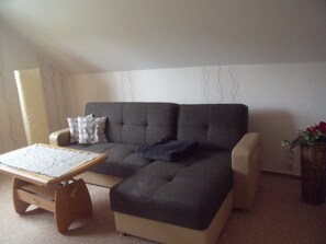 TV - Ferienhof Augustenruh - Apartment (Mistorf)