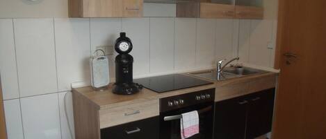 Frigorifero, microonde, forno