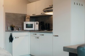 Fridge, microwave, highchair
