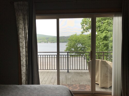 Paradise on the Lake