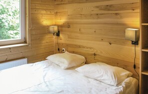 2 Schlafzimmer, Reisekinderbett, kostenloses WLAN