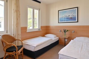 3 Schlafzimmer, Reisekinderbett, WLAN, Bettwäsche
