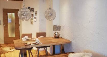 Täysin remontoitu ja vasta suunniteltu huoneisto