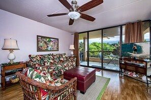 TV - Affordable Kailua Kona Vacation Condo! Summer Special!! (KAILUA KONA)
