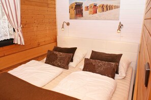 2 sovrum, resesäng och wi-fi