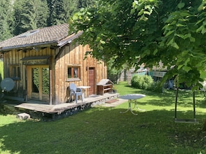 Terrace/patio - Atypical 2-person chalet "Les Prodains" private parking and free shuttle service (Morzine)