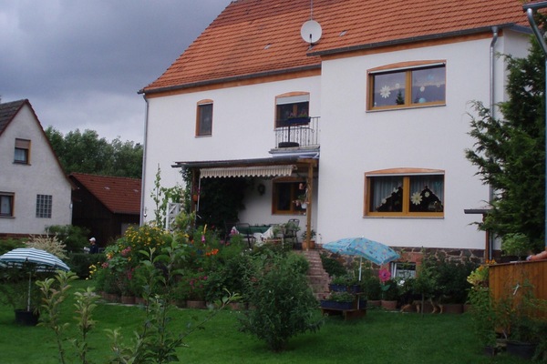 Im 1. Stock ist die großzügige Ferienwohnung in Gemünden an der Wohra