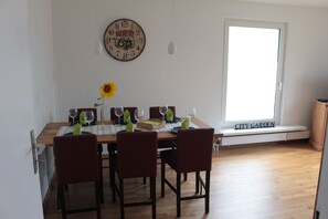 Dining - Chic, bright, 3-room apartment - 150m to the lake (Unteruhldingen)