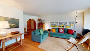 TV, DVD player, stereo