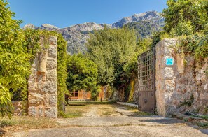 Property grounds - In the Mountains with Pool – Villa Sa Teulera Sóller (SOLLER)