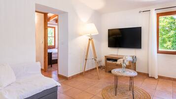 2 slaapkamers, een strijkplank/strijkijzer, gratis wifi, beddengoed