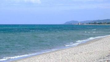 Beach nearby, sun-loungers