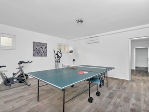Spielezimmer