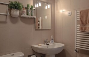 Bathtub