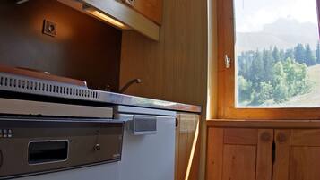 Horno, lavavajillas, tostadora