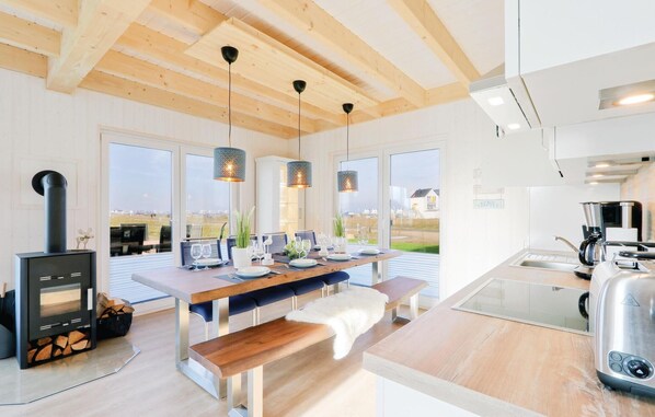 Kühlschrank, Herdplatte, Geschirrspüler