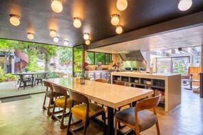 Dining - L'Atypique - Holiday home (Saint-Rémy-De-Provence)