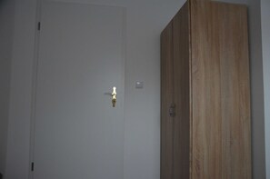 Interior - Single room - LEKOMA Pension (Niedergörsdorf)