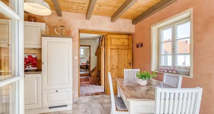 Vacation in a monument; Relax in the Geo-Naturpark Frau-Holle-Land, 4 DTV *