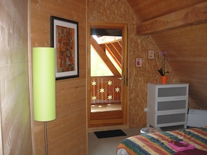 6 Schlafzimmer, Bügeleisen/Bügelbrett, Internetzugang