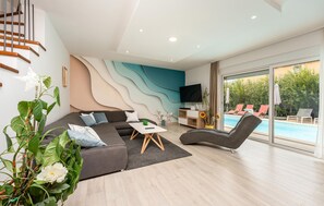 Smart TV, table football - Stunning home in Kakma with sauna (Kakma)
