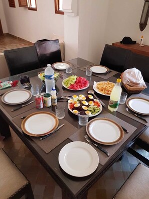 Dining - Villa with pool in Marrakech (Marrakech)