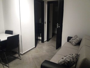 TV - Follow the sun Luxury Red apartment  (Licata)