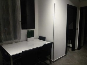 Interior - Follow the sun Luxury Red apartment  (Licata)