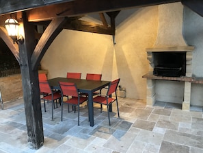 Outdoor dining - Bed and Breakfast Sarlat Canada (Sarlat-la-Canéda)