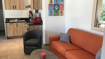 Télévision, table de tennis de table