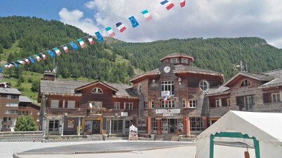 Apartment at the foot of the slopes at the Foux d'Allos resort center