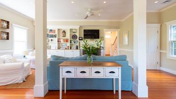 智能电视、壁炉、打印机