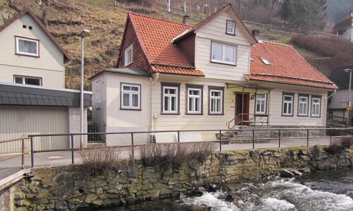 Haus Innerste, Deutschland