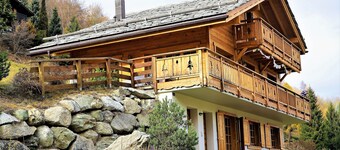 FAMILY CHALET, NEW, QUIET, VIEW, BETWEEN NENDAZ AND SIVIEZ, HEART OF 4 VALLEYS