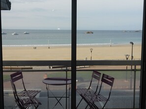 Interior - Plage de Trestraou, Apartment facing the sea, 40 m² for 4 people, Wi Fi (Perros-Guirec)