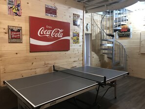 Spielezimmer