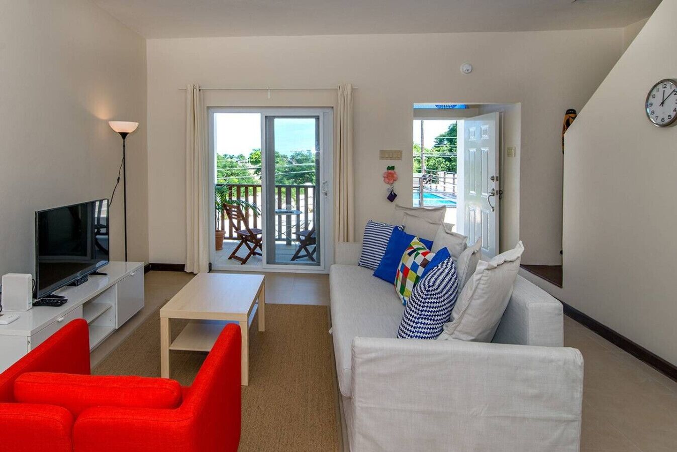 テレビ、ステレオ