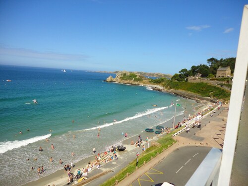 Ferienwohnung in Trestignel direkt am Wasser in Perros-Guirec  22700