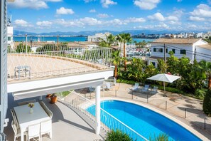 Property grounds - Villa "Son Veri de la Marina" with Pool and Sea View (Llucmajor)