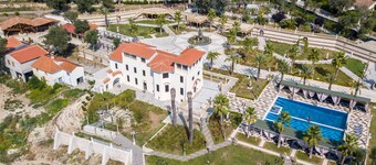 LUXURY VILLA ANTIBES - BASTIDE SAINT LOUIS