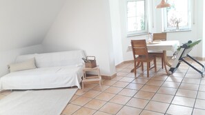 1 bedroom, Internet, bed sheets - Apartment a. d.Burg. Nature and tranquility (Neuhaus an der Pegnitz)