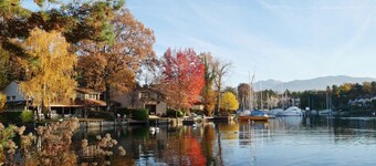 Port-Ripaille: lake and mountain + mooring place