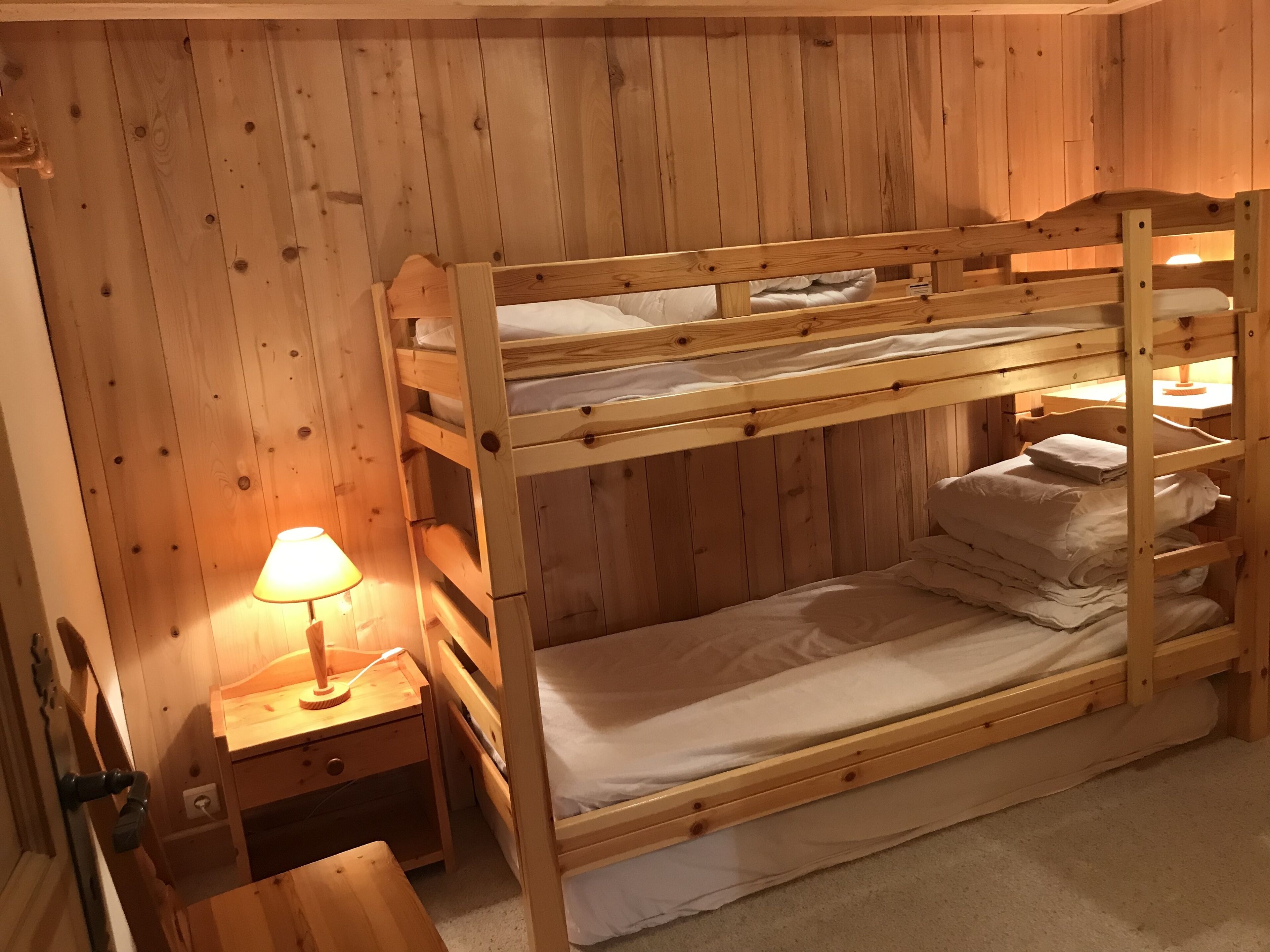 2 chambres, fer et planche à repasser, Wi-Fi gratuit