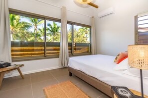 3 bedrooms, iron/ironing board, WiFi, bed sheets - Escale Chic! Charming villa in Saint-Gilles-Les-Bains (Saint-Gilles les Bains)