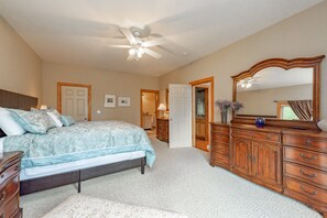 5 bedrooms, free WiFi, bed sheets