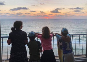 Property grounds - Breathtaking Views - Steps to the Beach and the Center of Town (Netanya)