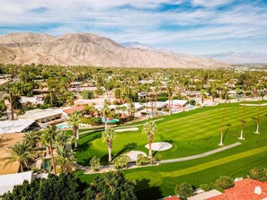 Golf - Luxury 3bed 3bath El Paseo golf course pool home!  Book now! (Palm Desert)